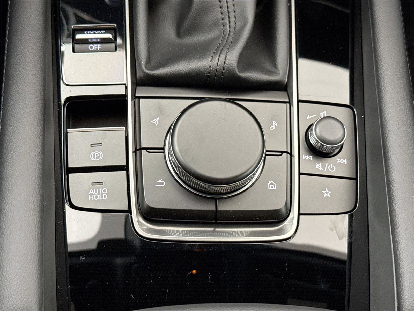 2026 MAZDA Mazda3 Hatchback w/Premium Plus Pkg