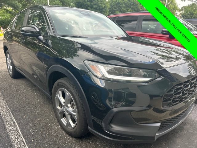 Used 2025 Honda HR-V LX