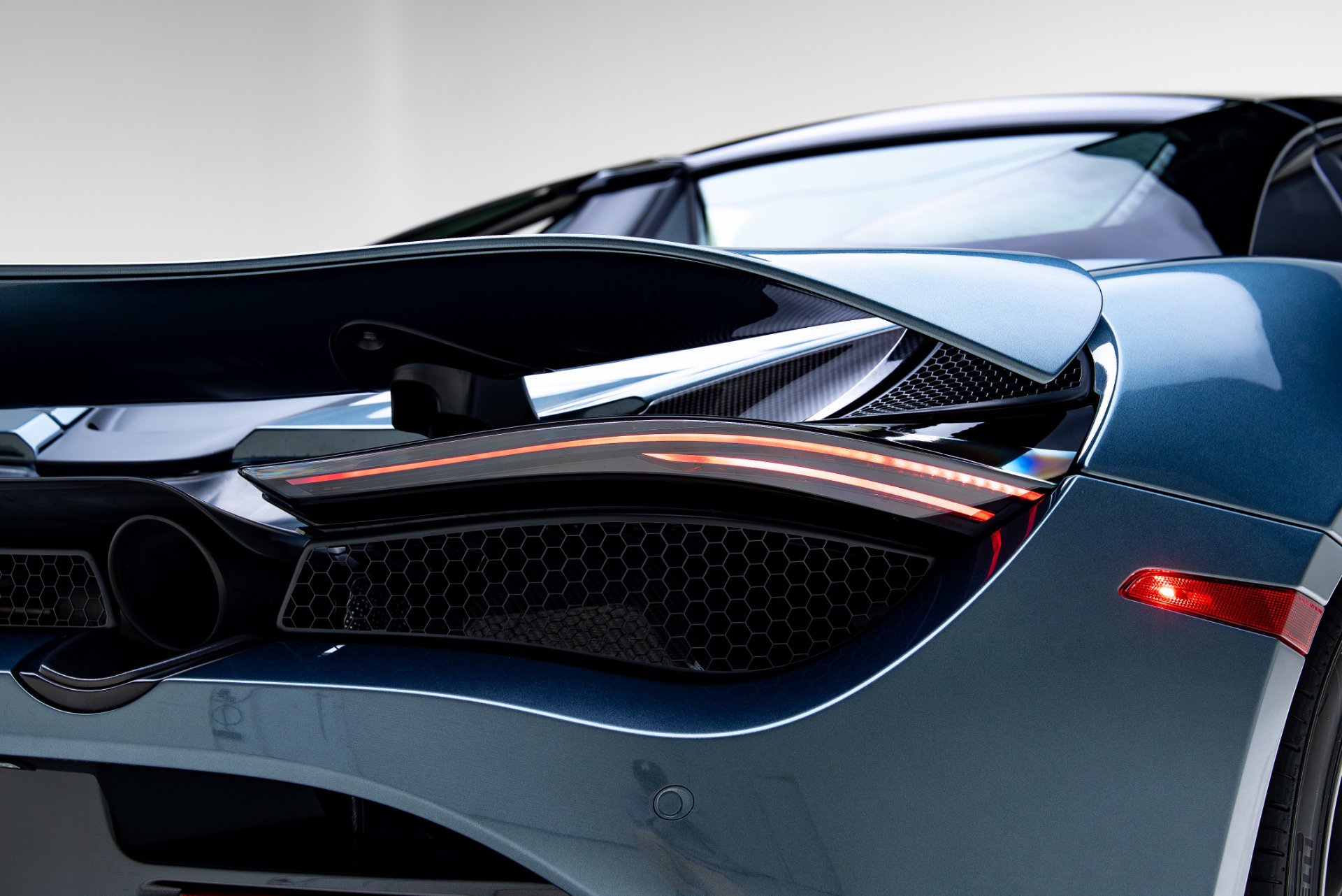 Used 2020 McLaren 720S Luxury photo 35