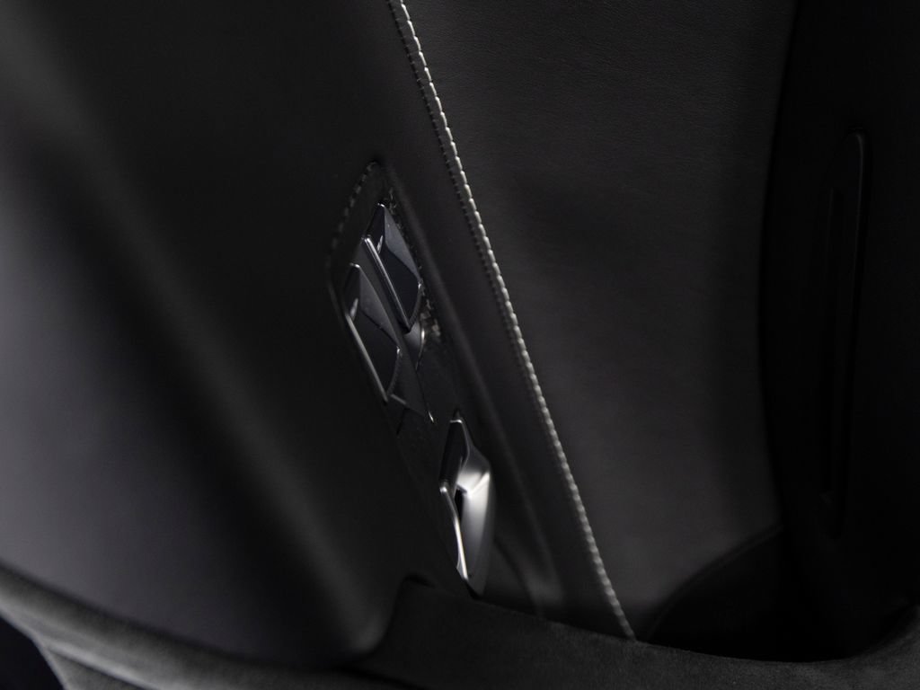 Used 2025 McLaren 750S photo 13