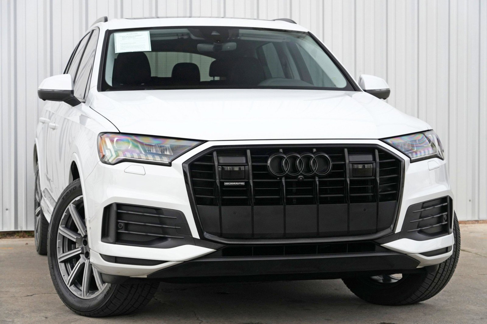 2022 Audi Q7 Premium Plus