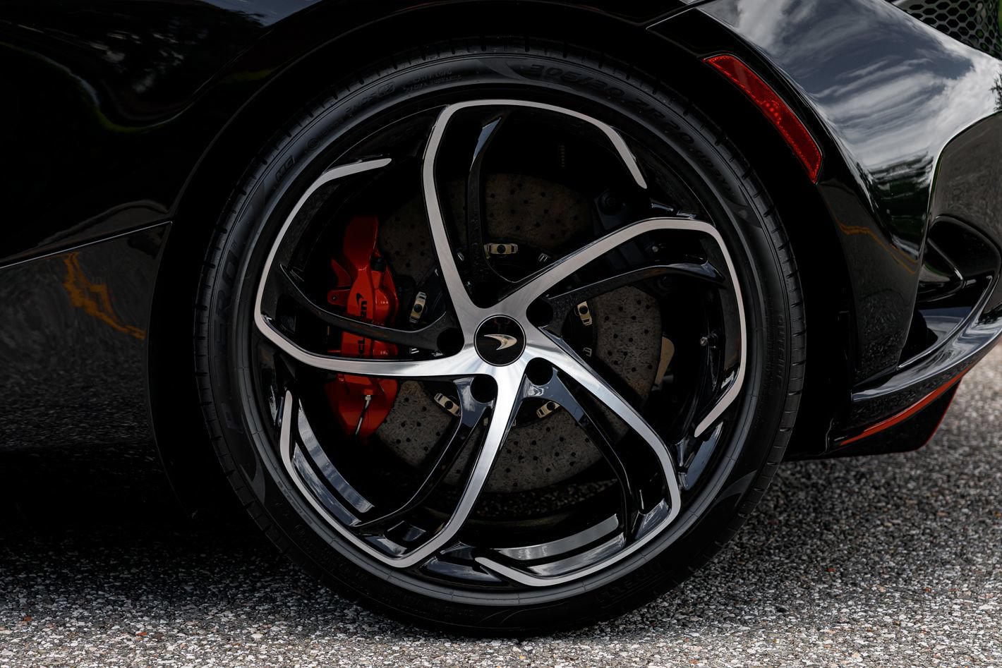 Used 2024 McLaren 750S Spider photo 33