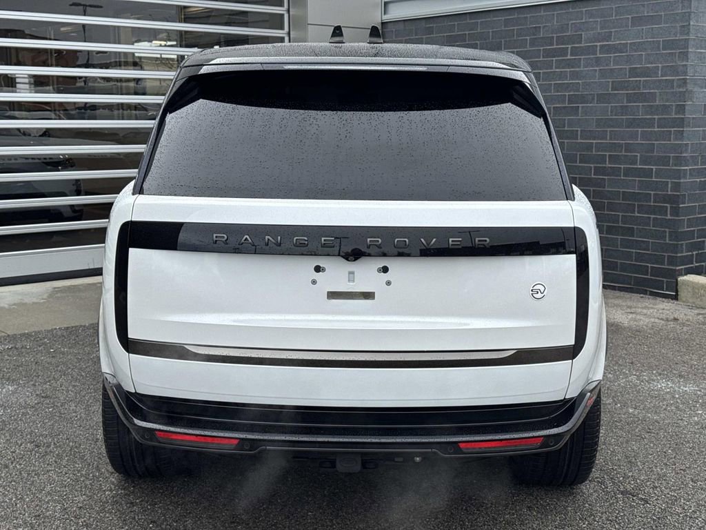 2023 Land Rover Range Rover SV