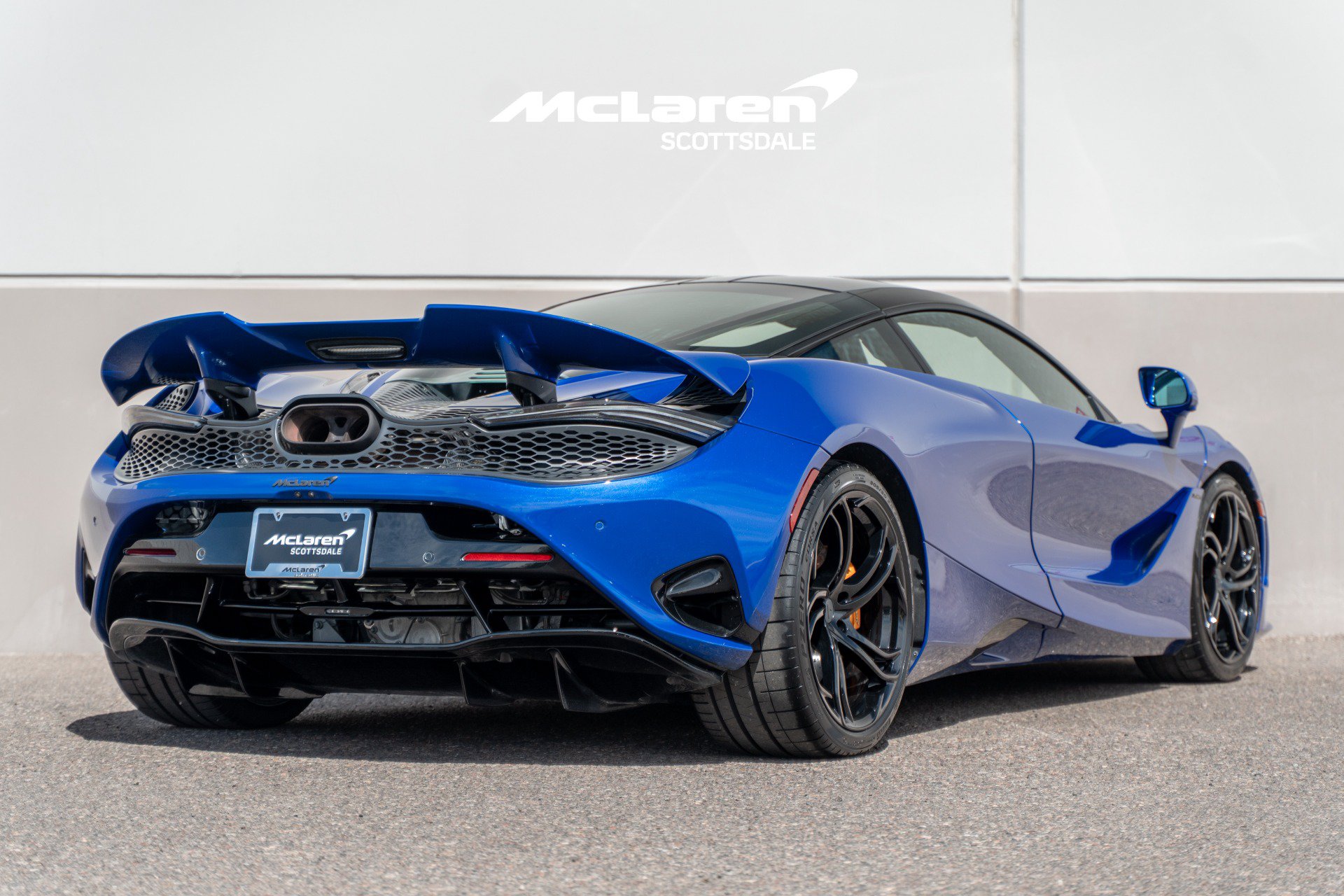 Used 2025 McLaren 750S photo 7