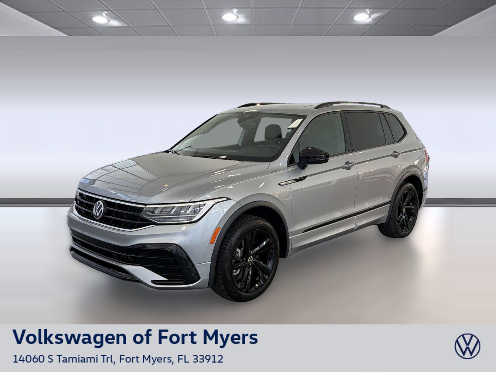 Certified 2024 Volkswagen Tiguan SE R-Line