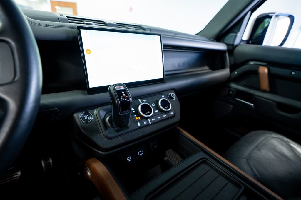 2023 Land Rover Defender 110 X