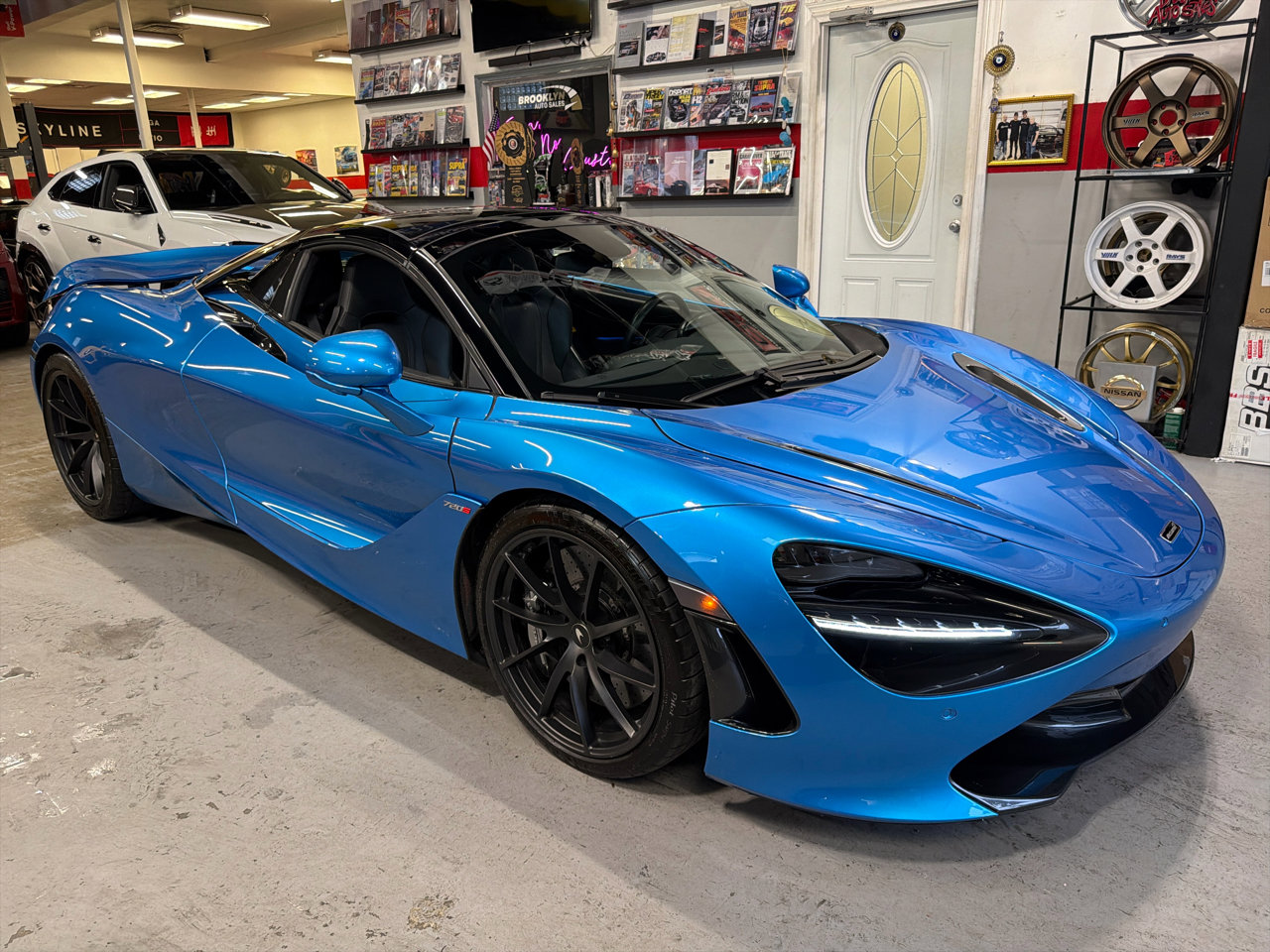Used 2020 McLaren 720S Luxury photo 42