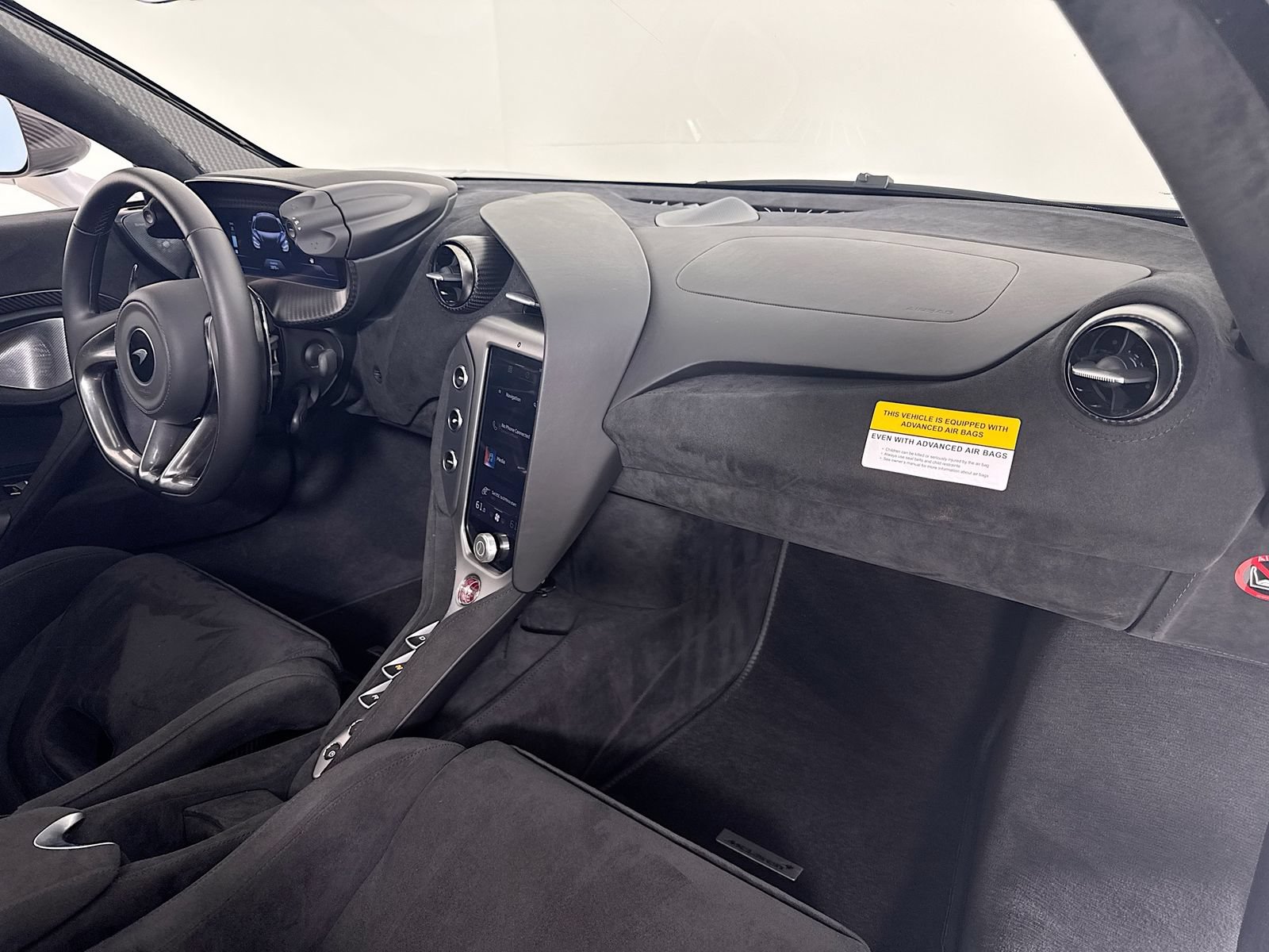 Used 2024 McLaren 750S photo 23