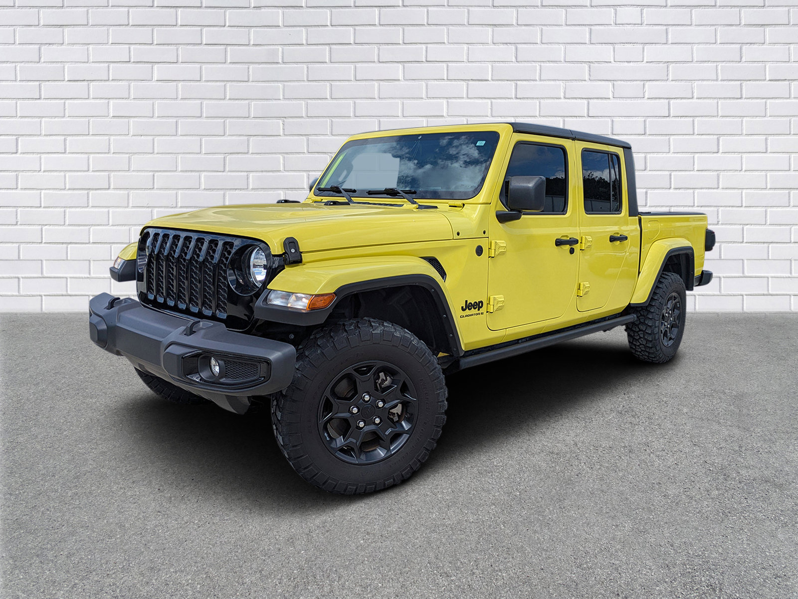 Used 2023 Jeep Gladiator Willys