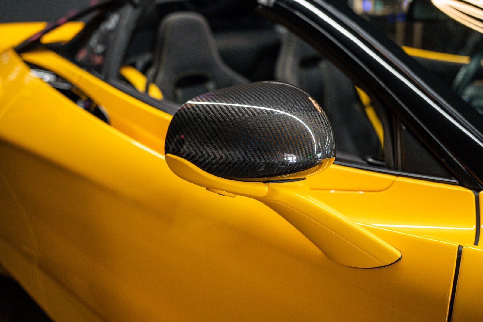 Used 2020 McLaren 720S Spider photo 10