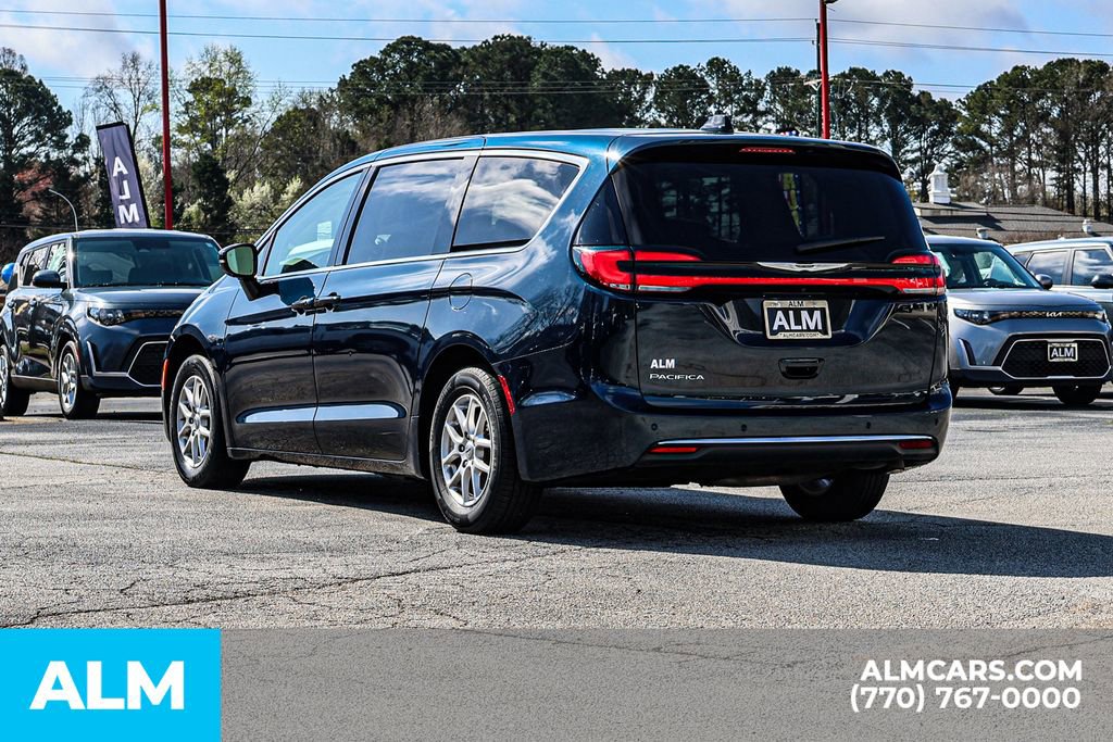 2024 Chrysler Pacifica Touring-L