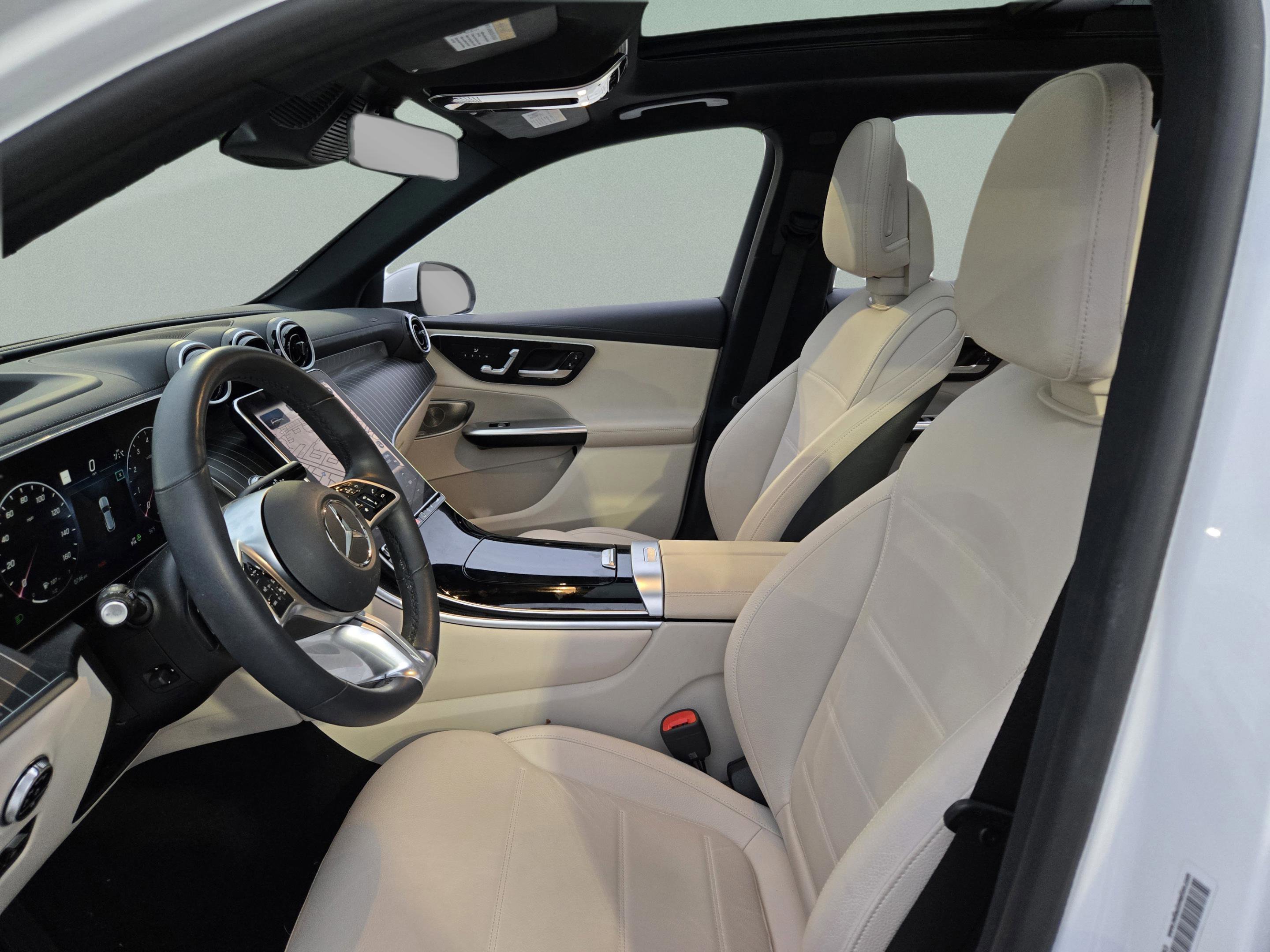 2024 Mercedes-Benz GLC 300