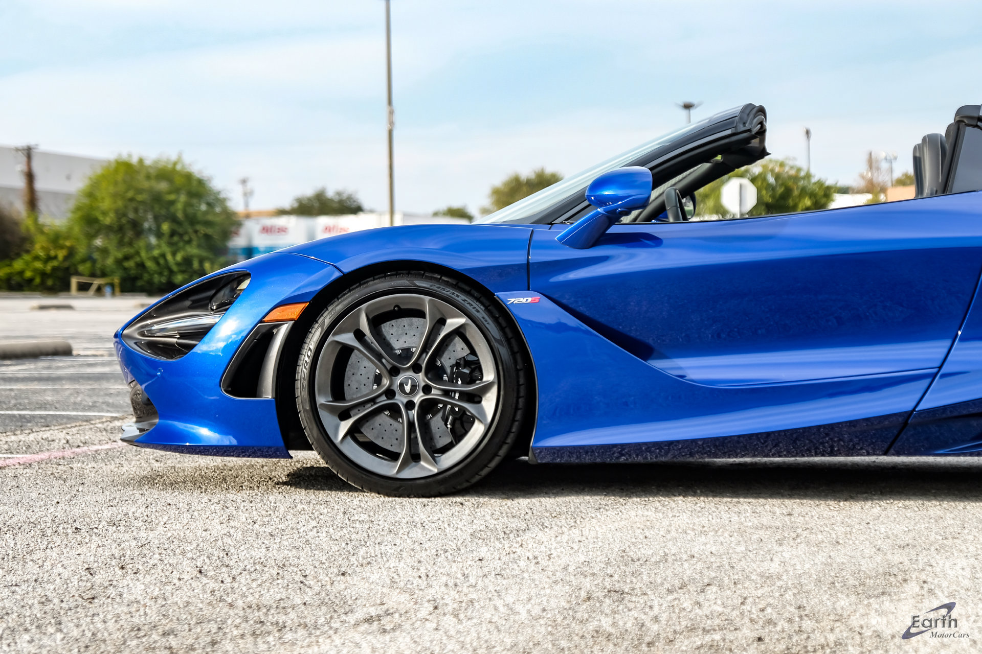 Used 2022 McLaren 720S Spider photo 11