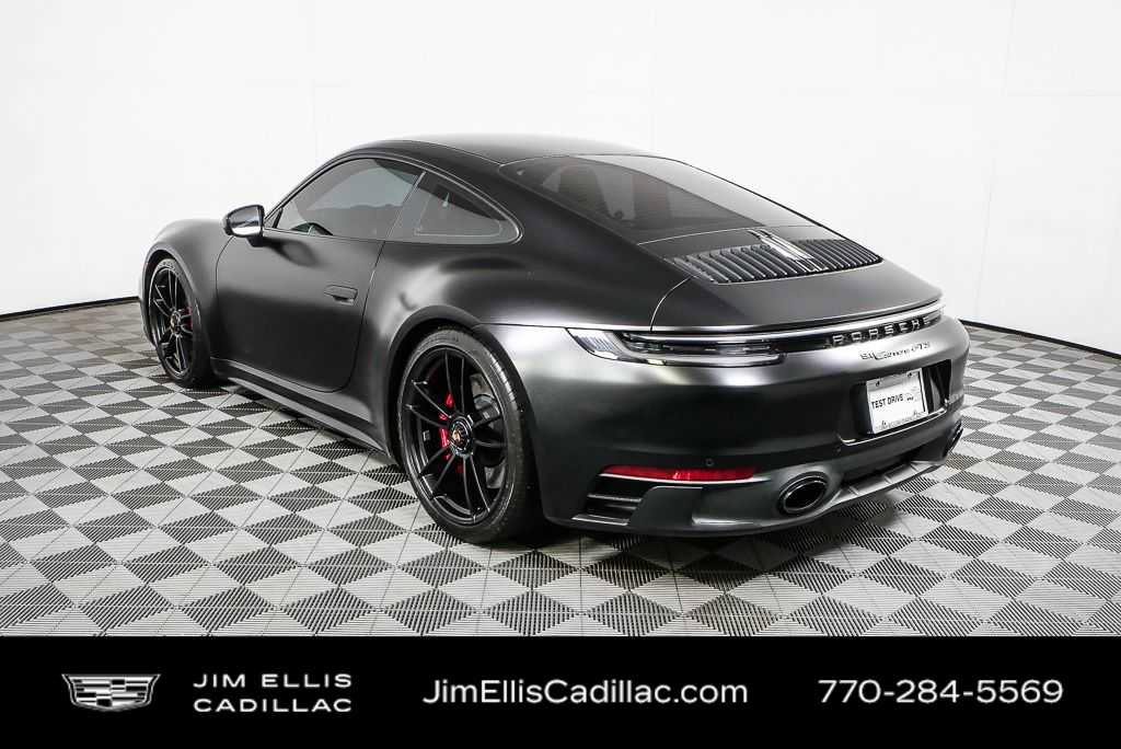 2024 Porsche 911 Carrera GTS