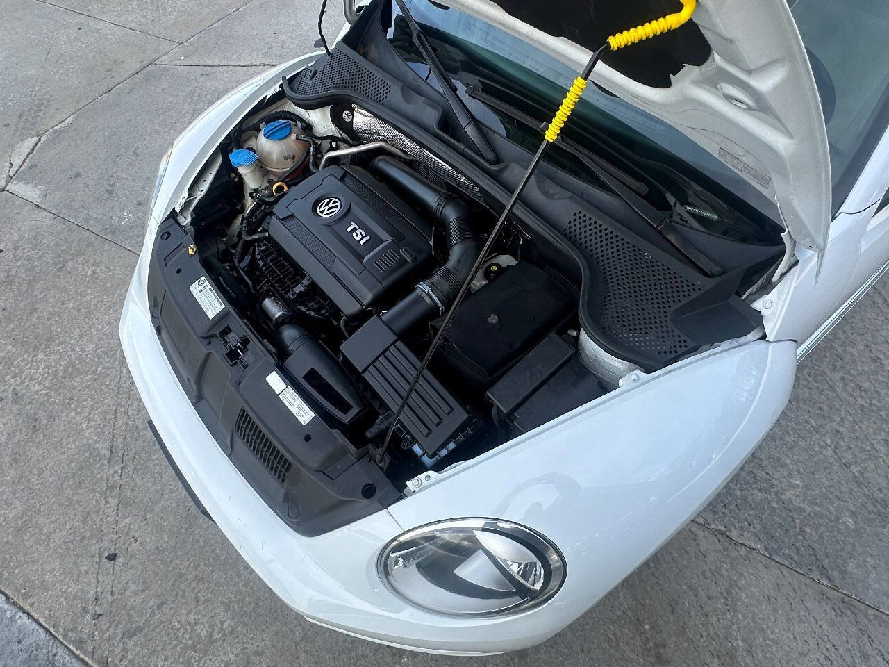 2015 Volkswagen Beetle 1.8T Classic