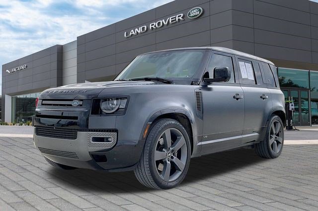 2023 Land Rover Defender 110 V8