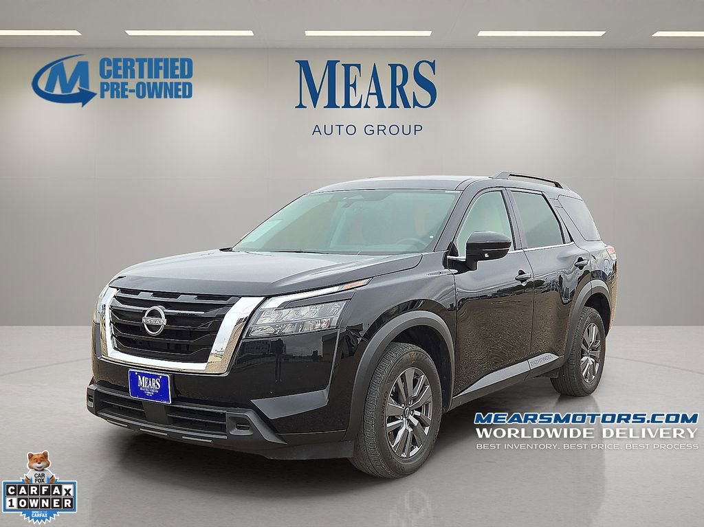 Used 2025 Nissan Pathfinder SV