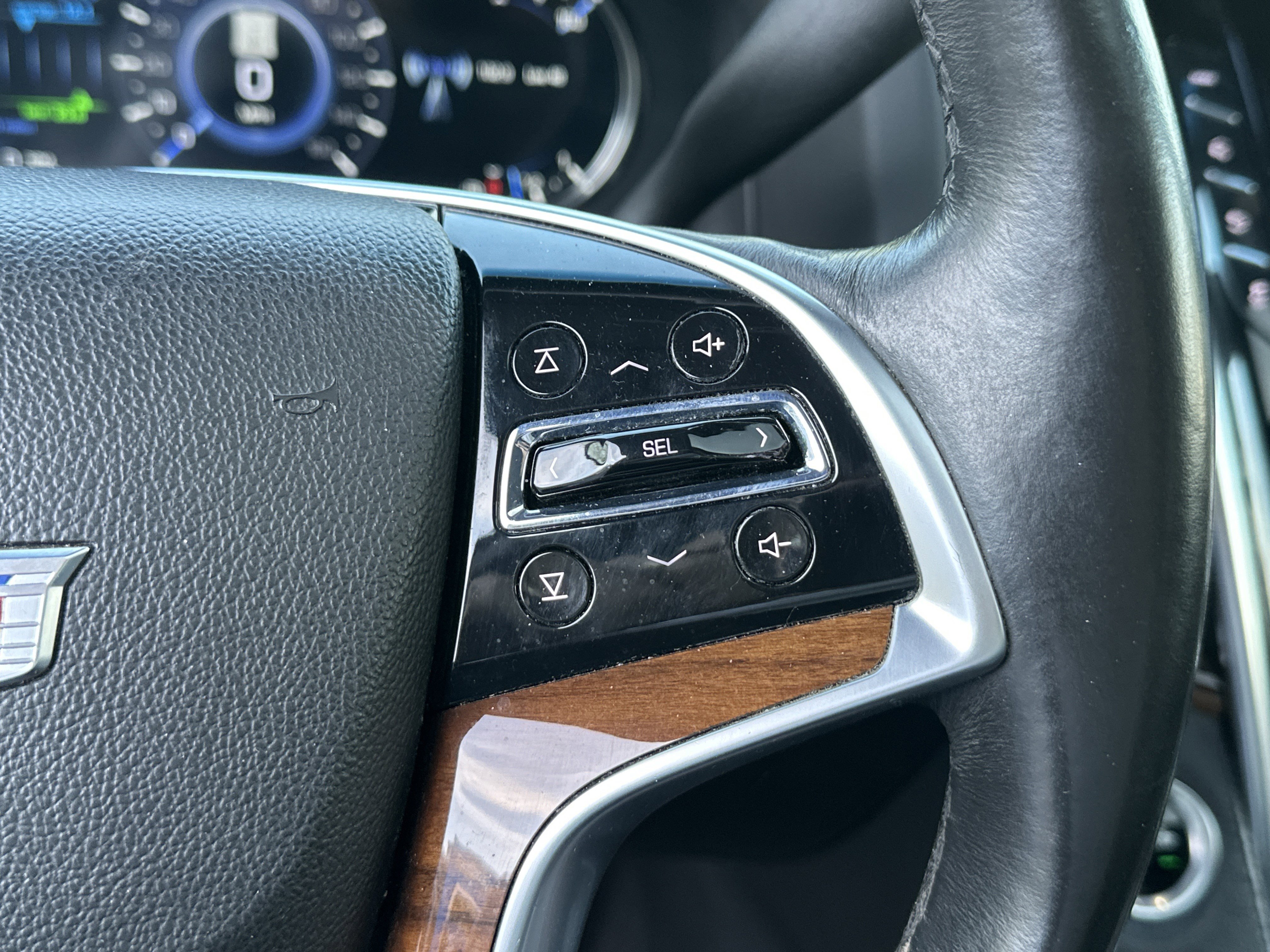 2017 Cadillac Escalade Luxury