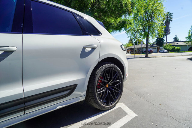 2025 Porsche Macan GTS