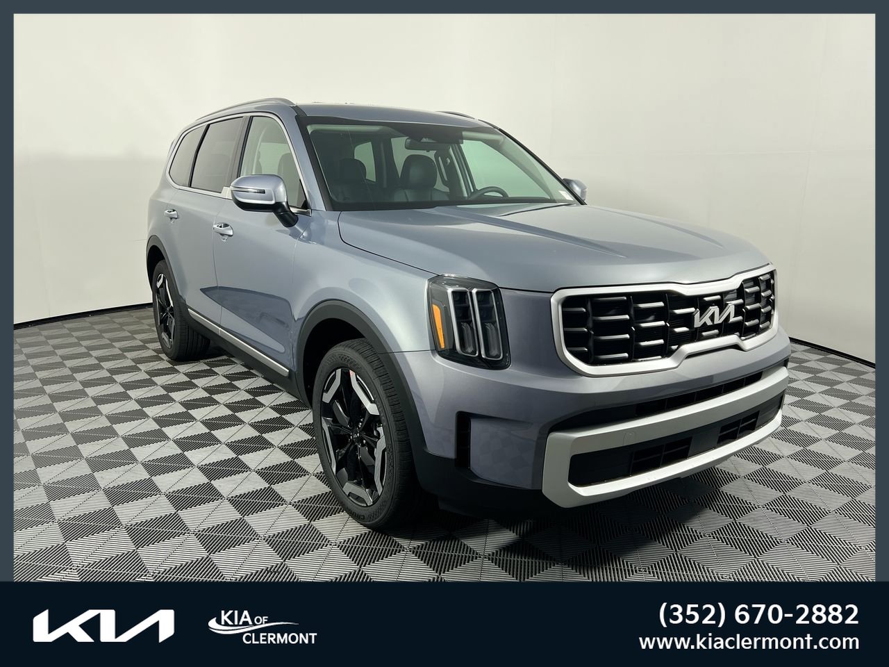 Certified 2023 Kia Telluride EX w/ EX Captain's Chair Package