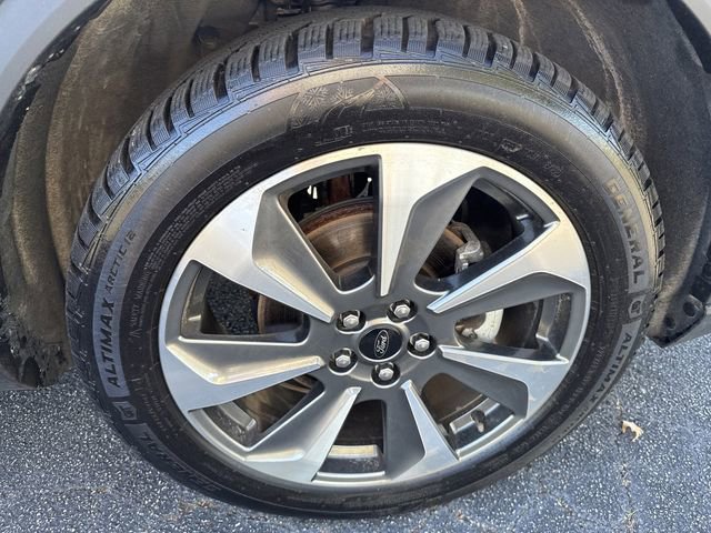 2023 Ford Escape Platinum