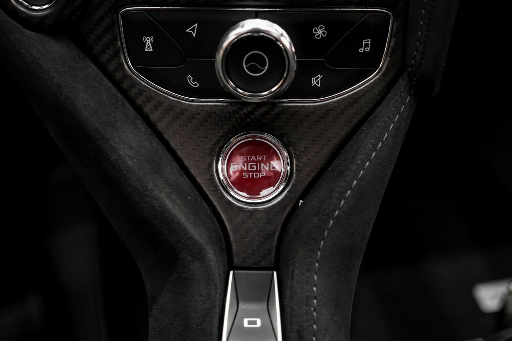 Used 2020 McLaren 720S Performance photo 15