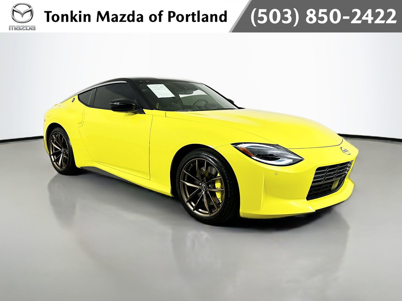 Used 2023 Nissan Z w/ Floor Mat Package (L93)