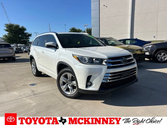 Used 2017 Toyota Highlander Limited