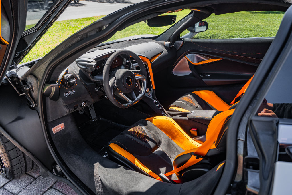 Used 2024 McLaren 750S photo 20