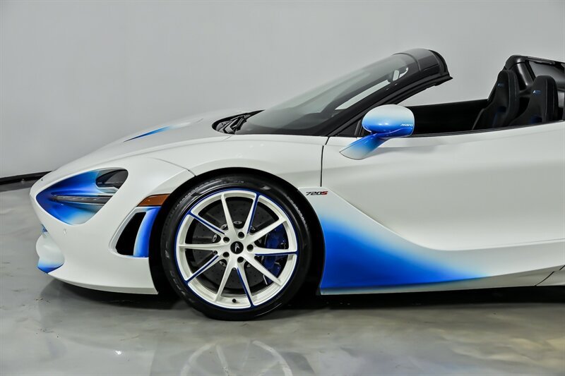 Used 2021 McLaren 720S Spider photo 7