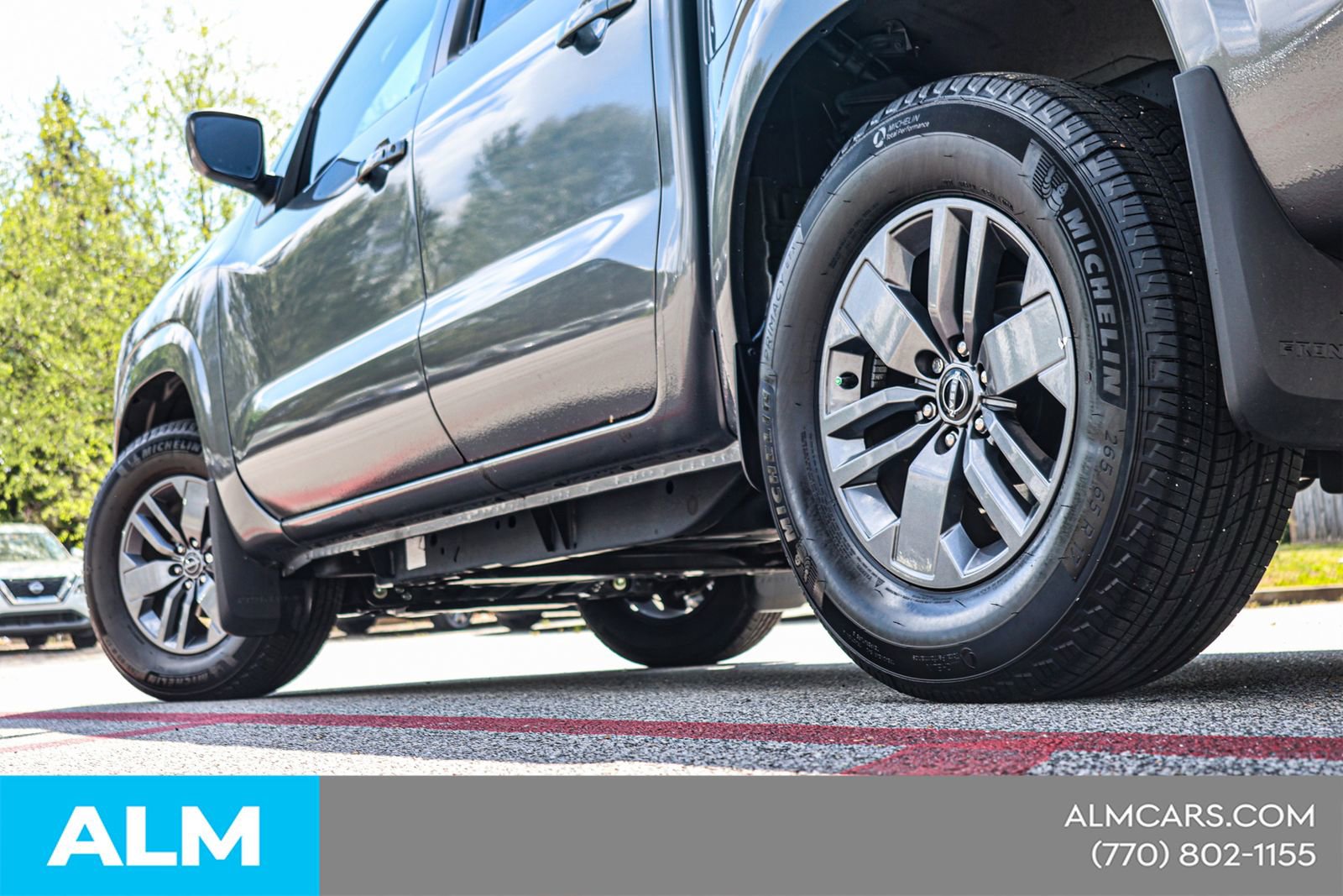 2025 Nissan Frontier SV