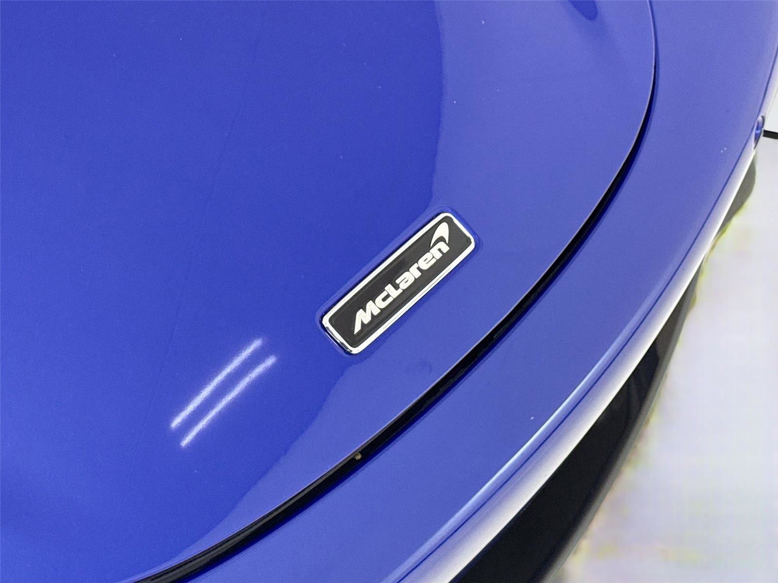 Used 2019 McLaren 720S Performance photo 28