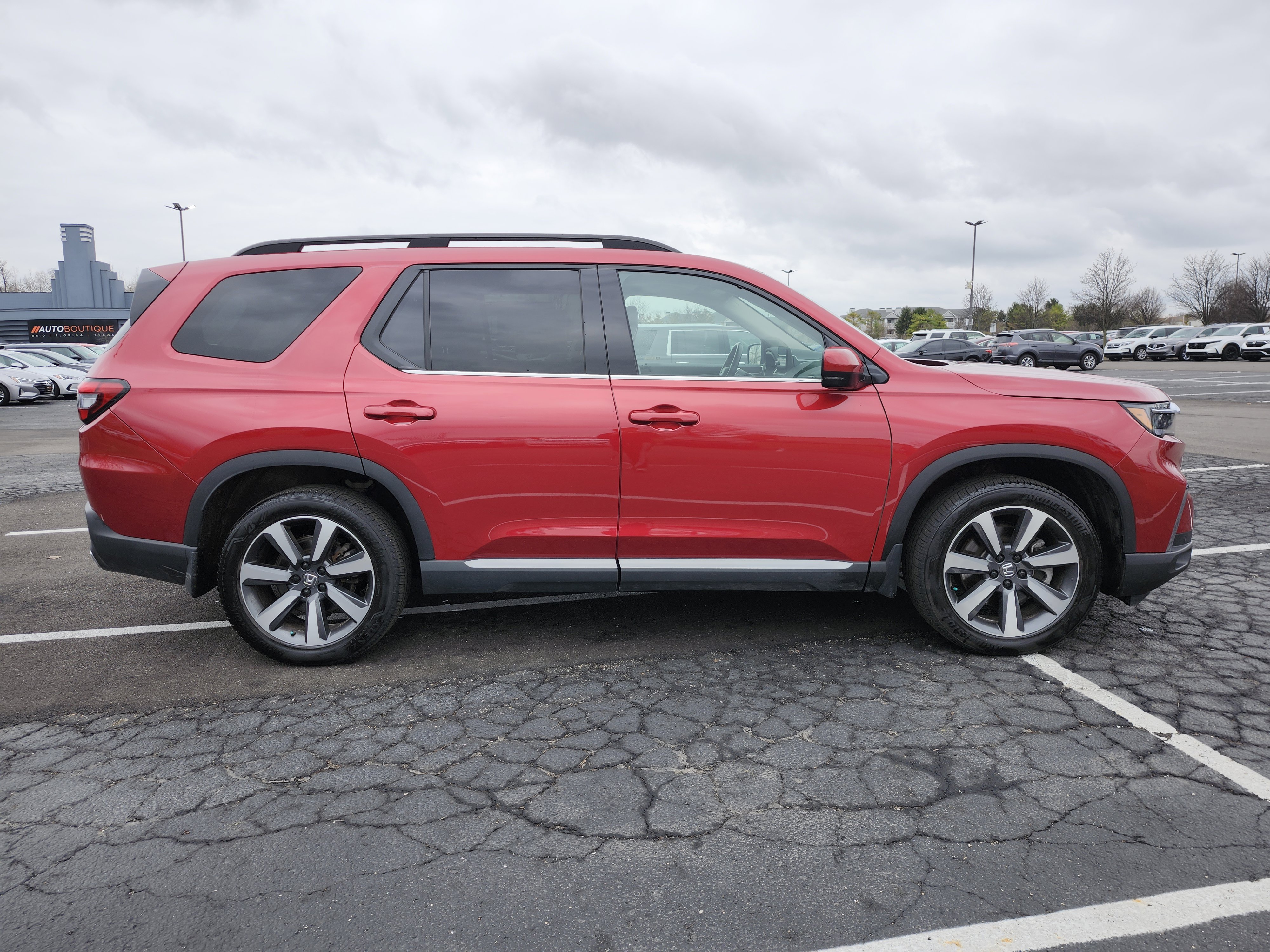 2023 Honda Pilot Elite