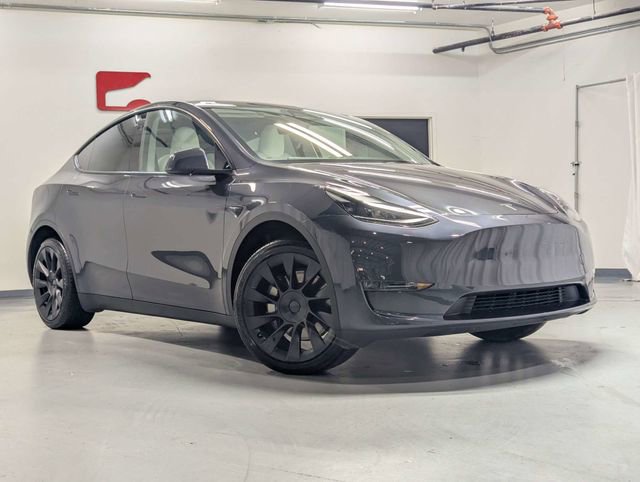 2024 Tesla Model Y Long Range