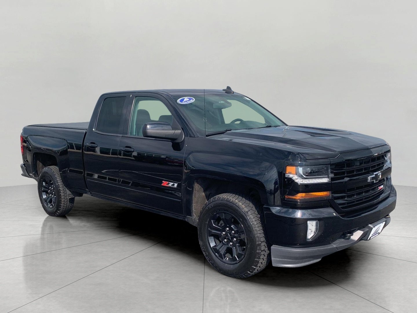 Used 2017 Chevrolet Silverado 1500 LT w/ Midnight Edition