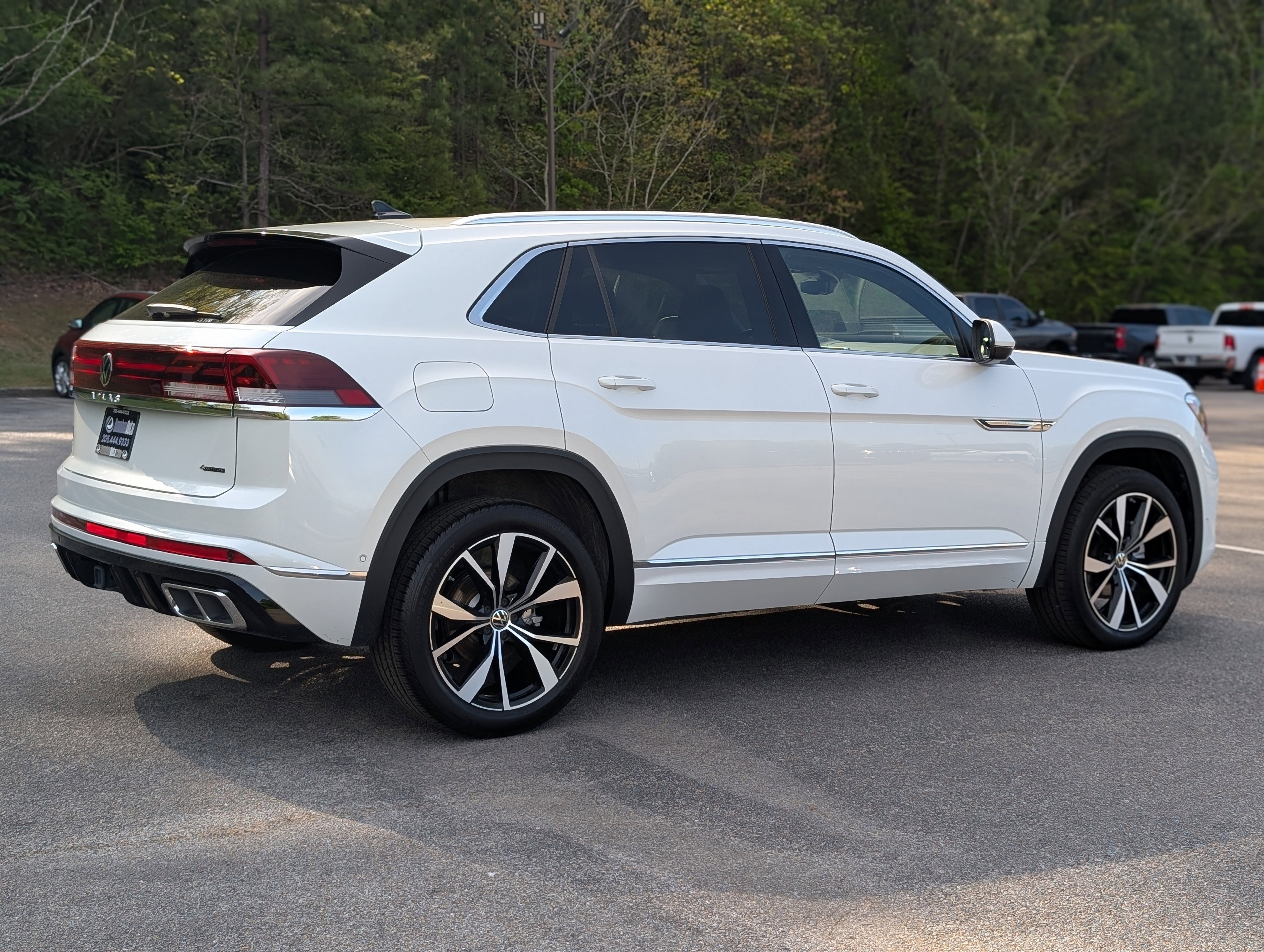 2024 Volkswagen Atlas Cross Sport SEL Premium R-Line