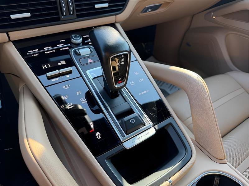 2019 Porsche Cayenne E-Hybrid