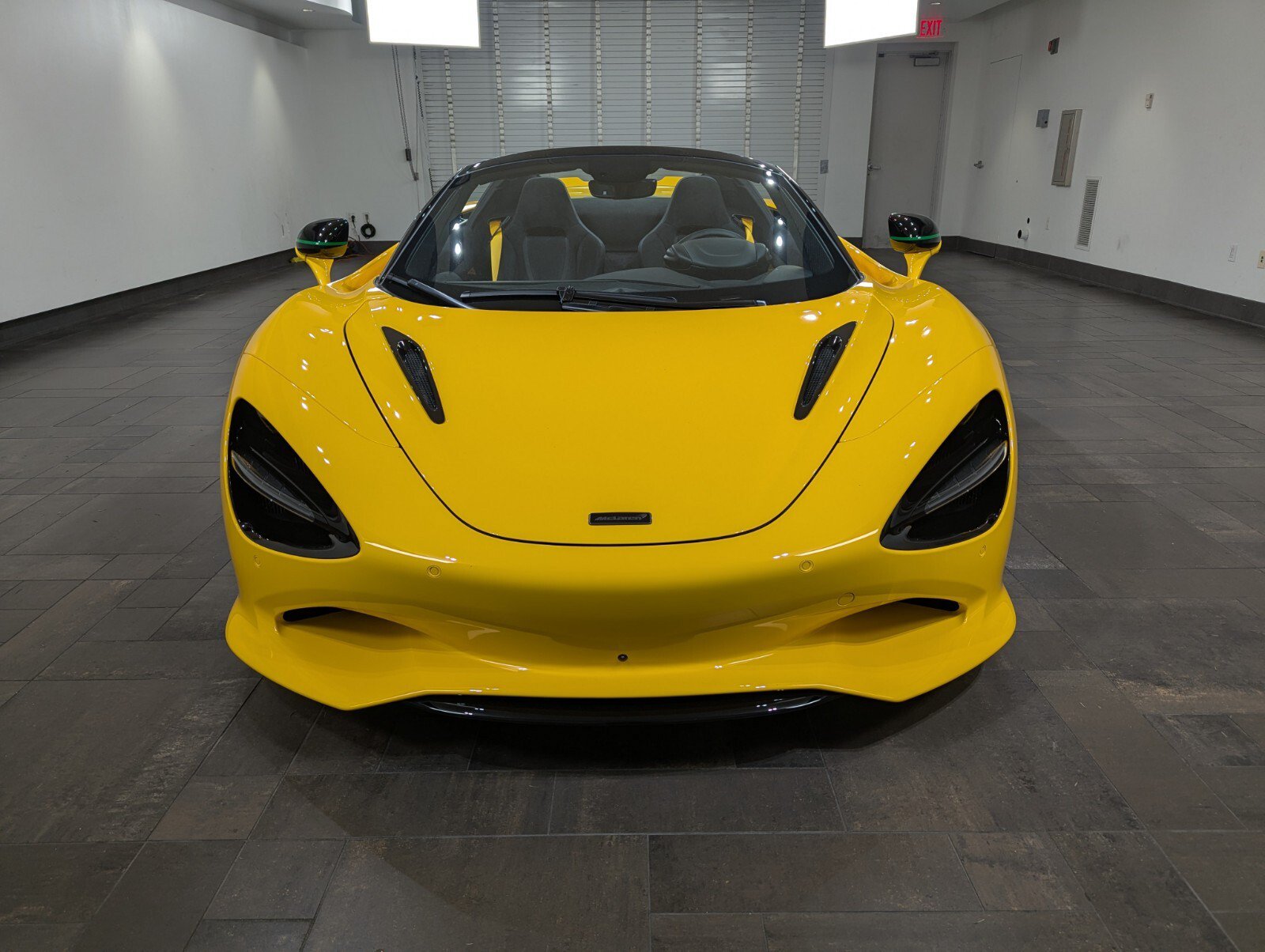 New 2026 McLaren 750S Spider photo 2