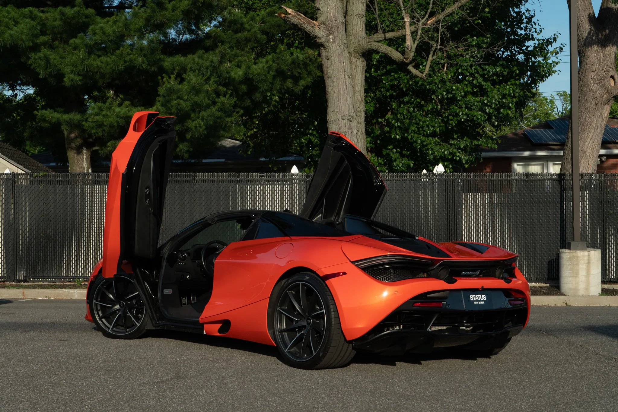 Used 2020 McLaren 720S Spider photo 40