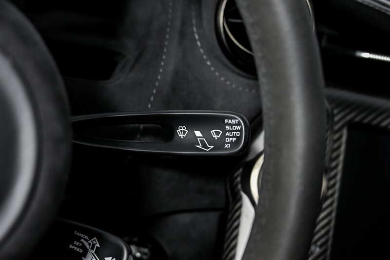 Used 2018 McLaren 720S photo 31