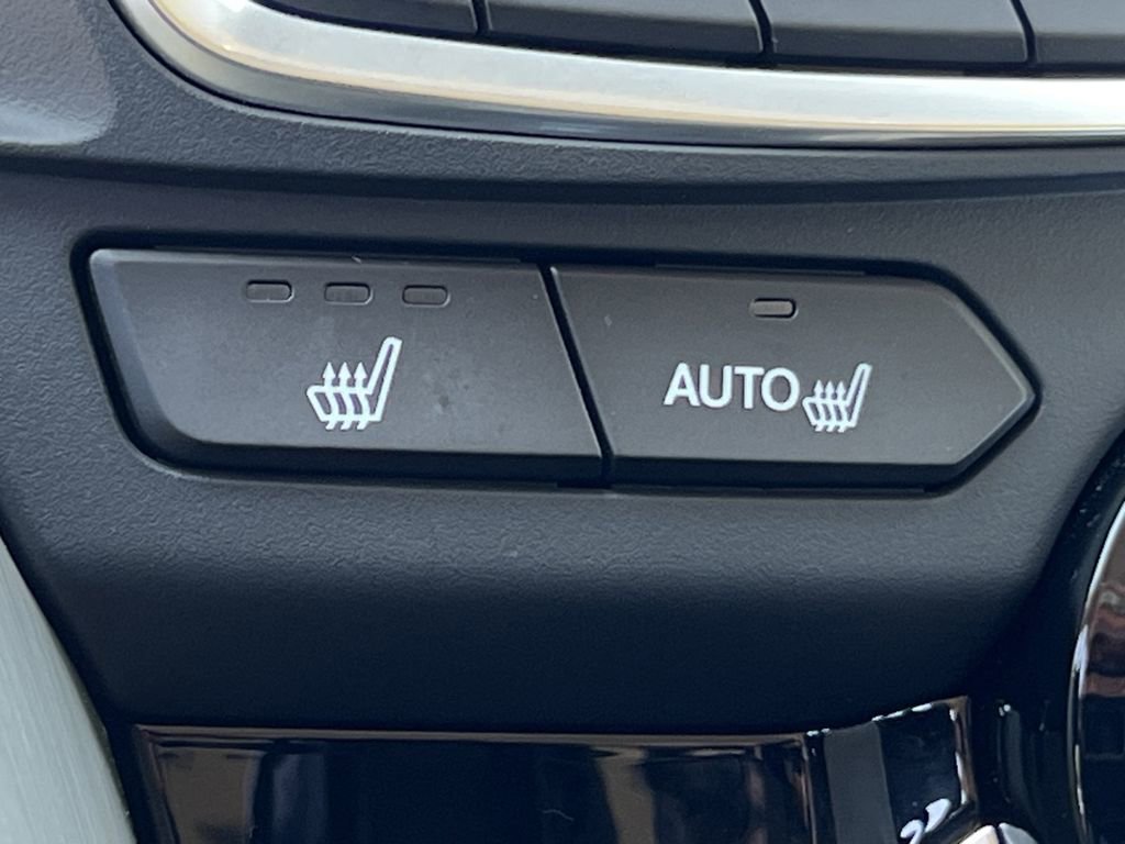 2023 Acura TLX w/ Technology Package
