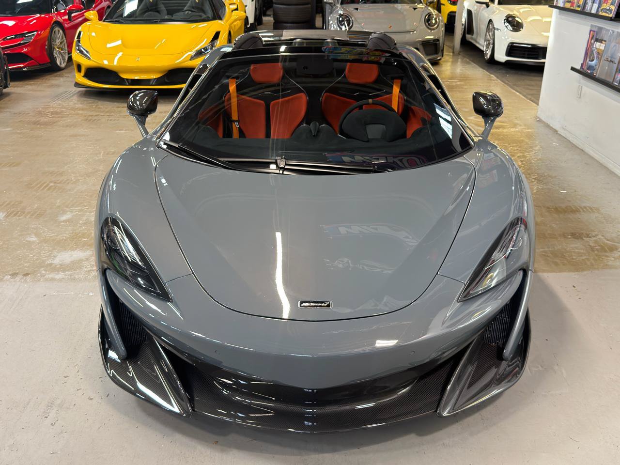 Used 2020 McLaren 600LT Spider photo 3