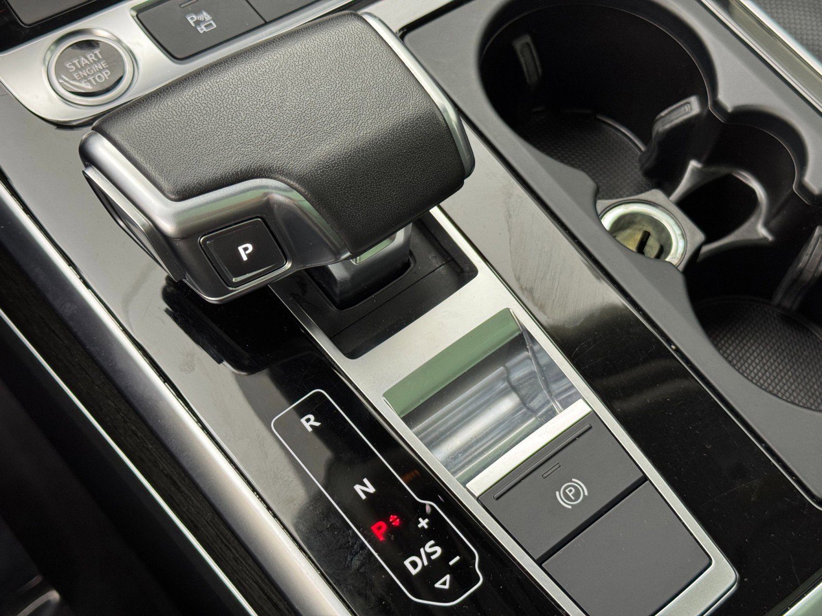 2022 Audi Q7 Premium Plus