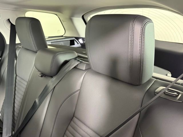 2025 Land Rover Discovery Sport S