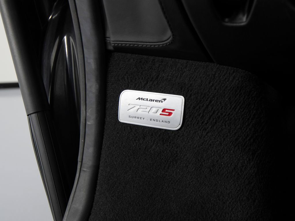 Used 2022 McLaren 720S Luxury photo 20