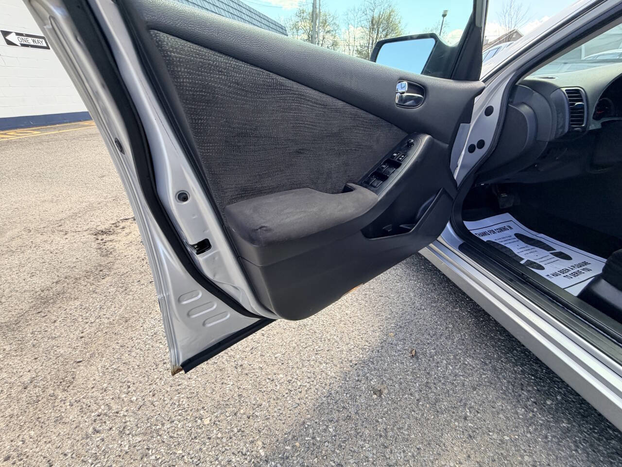 2010 Nissan Altima Hybrid Sedan