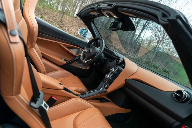 Used 2020 McLaren 720S Luxury photo 44
