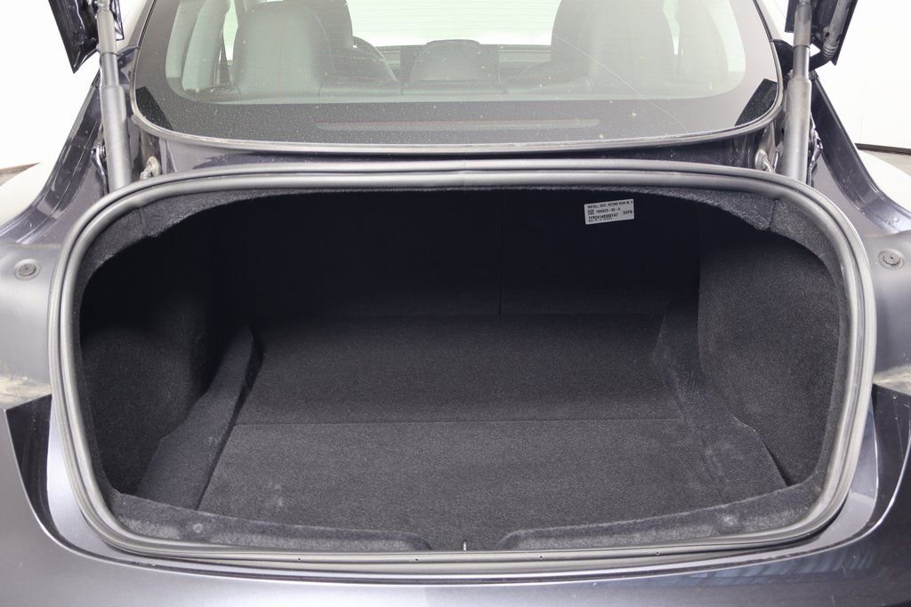 2024 Tesla Model 3 Standard Range