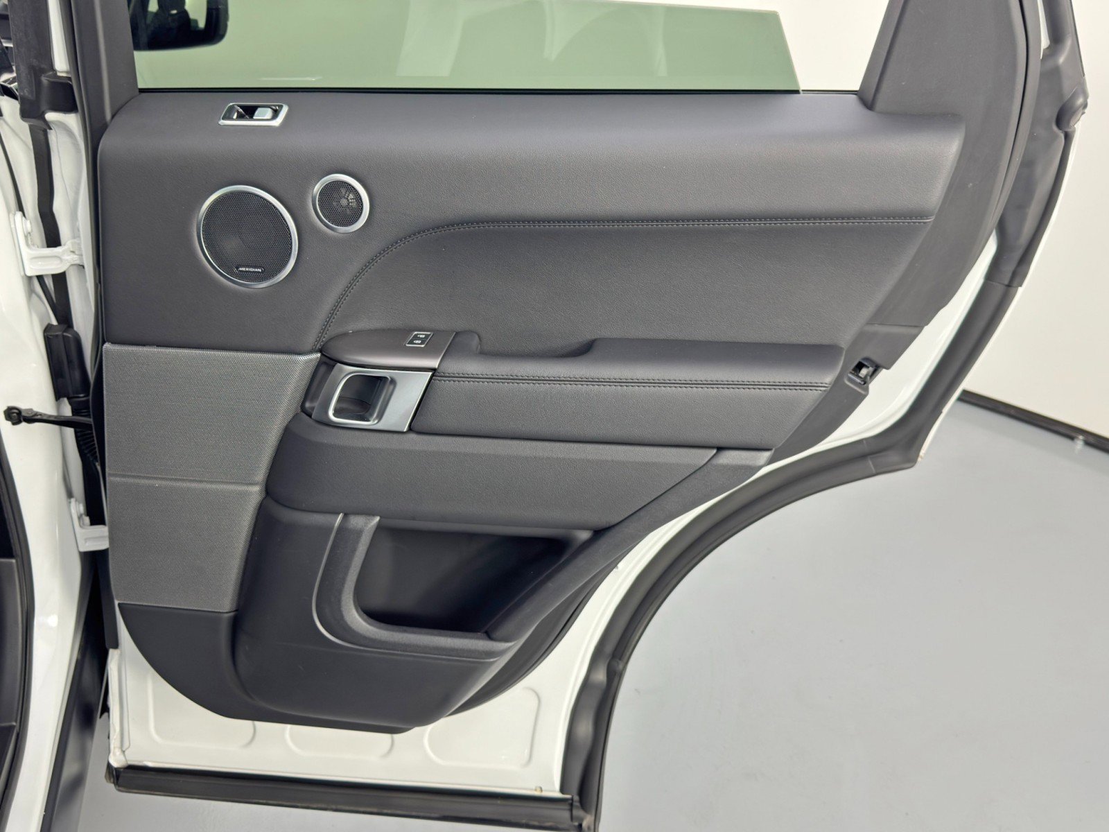 2022 Land Rover Range Rover Sport SE