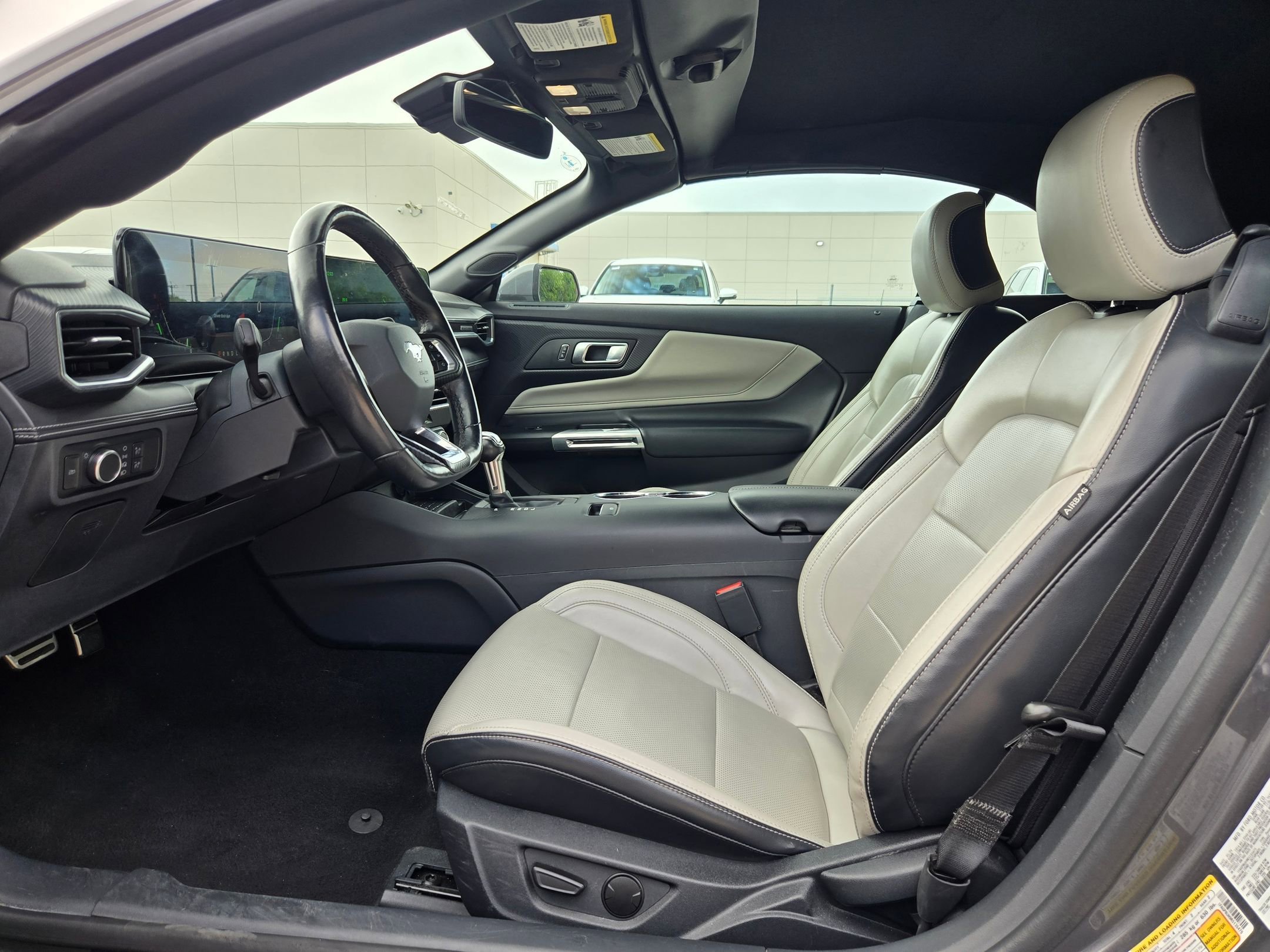 2024 Ford Mustang Premium